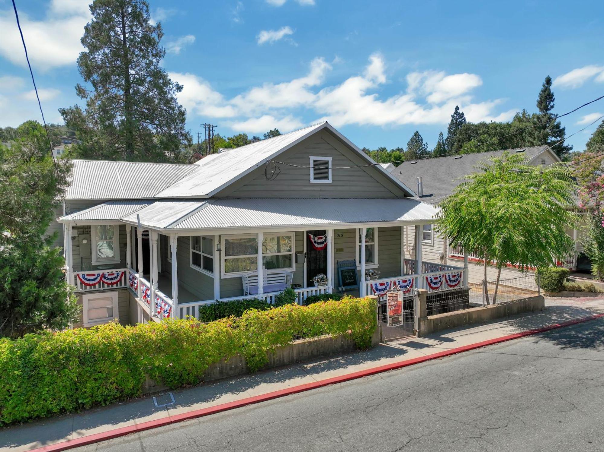 Spacious Downtown Jackson Retreat- Historic Hangout Eksteriør bilde