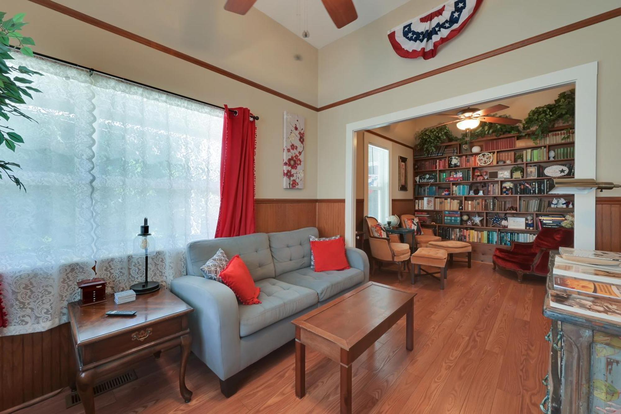 Spacious Downtown Jackson Retreat- Historic Hangout Eksteriør bilde